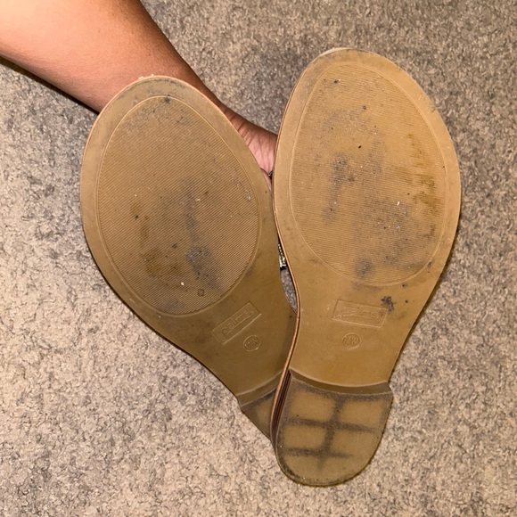 Silver Sandals in Size 11W - Picture 3 of 4